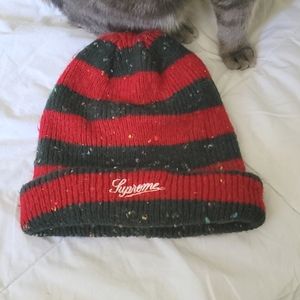 Supreme stripe speckle beanie red